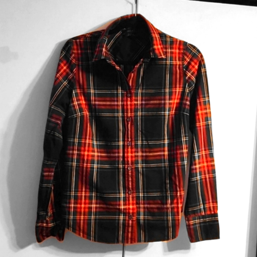 J.Crew perfect ladies button down size 8